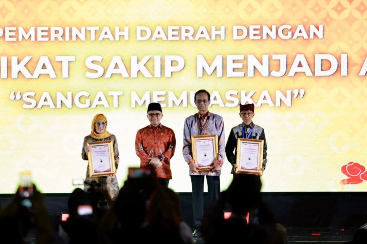 Pertama di Indonesia,  Banyuwangi Berhasil Maraih Predikat AA