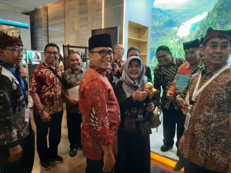 SMPN 2 Genteng Banyuwangi Menuju Asean Eco School Assesment